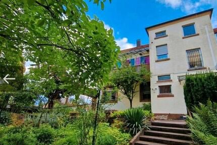 Haus Zweibrücken - 8 Zimmer, 230 m&sup2;, 199.000&euro; | Angebot:25983175