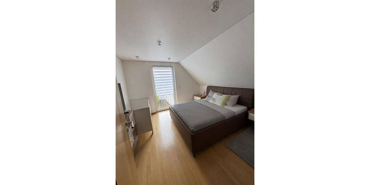 Etagenwohnung Homburg - 4 Zimmer, 93 m&sup2;, 289.000&euro; | Angebot:26766346