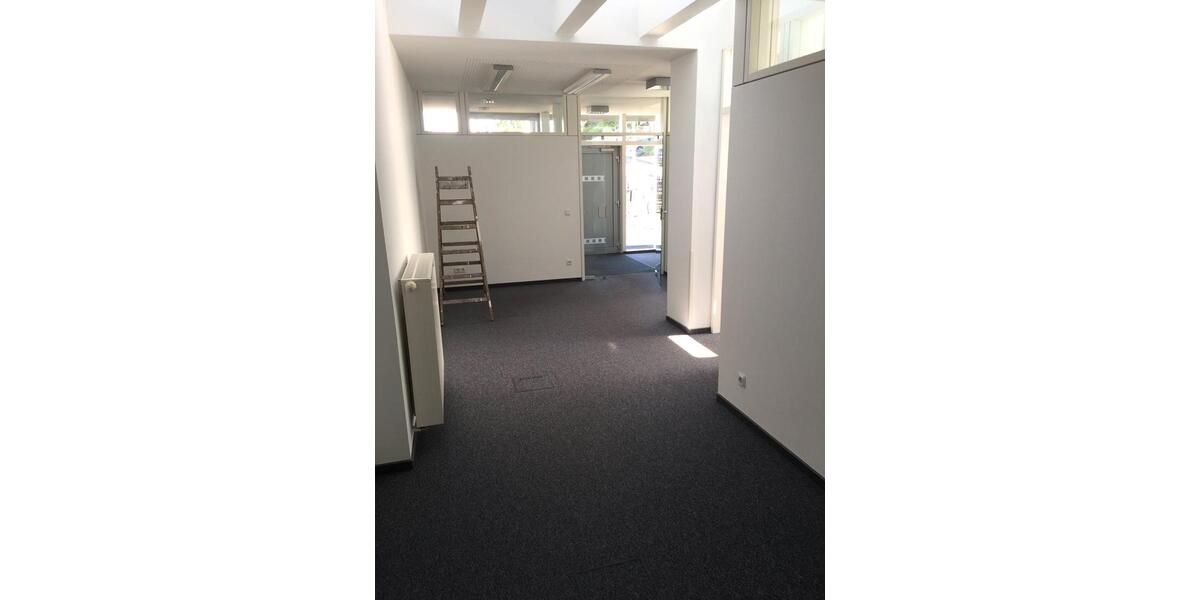 Gewerbeobjekt Sankt Ingbert - 900&euro; | Angebot:24211481