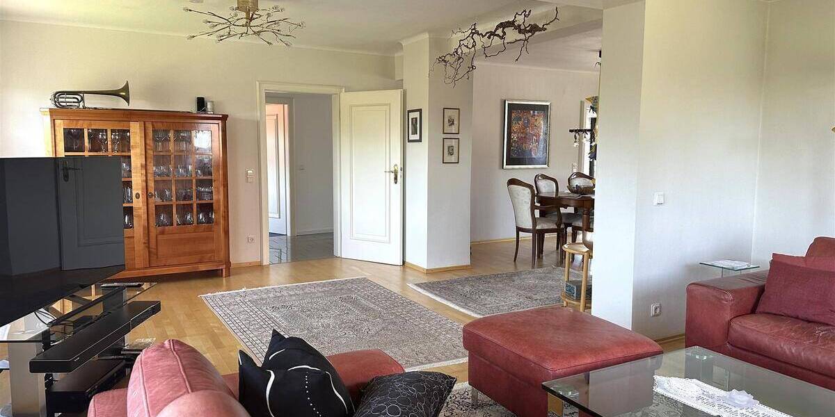 Einfamilienhaus Berschweiler bei Baumholder - 7 Zimmer, 239 m&sup2;, 290.000&euro; | Angebot:25739299
