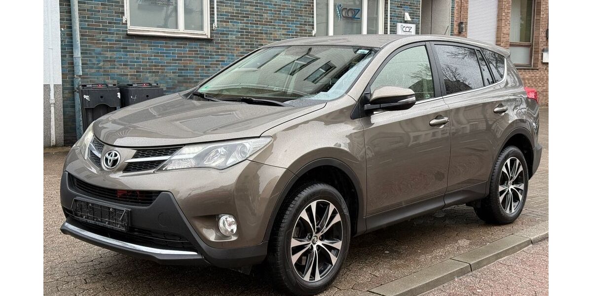 Toyota RAV 4 96.700 km 18.900 &euro; Saarbrücken - Burbach 66115