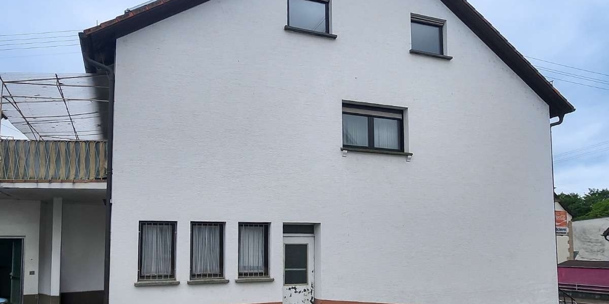 Wohn- und Geschäftshaus mit CaféLadenfläche und zwei Wohneinheiten in Steinbach am Glan - Mehrfamilienhaus, Wohnhaus Steinbach am Glan | Angebot:27159246