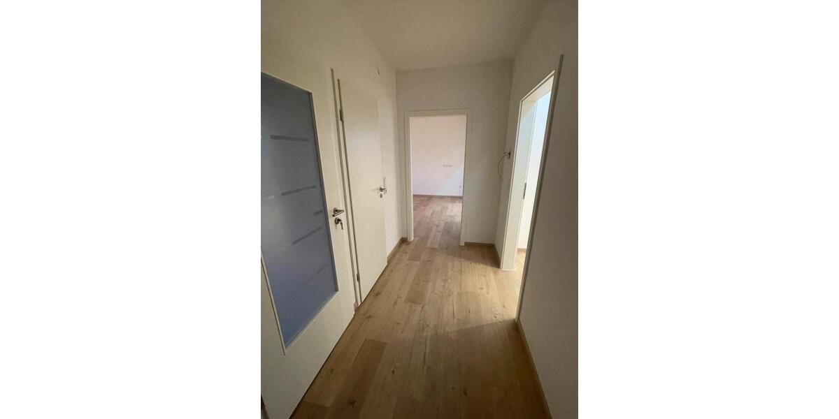 Etagenwohnung Zweibrücken - 4 Zimmer, 100 m&sup2;, 1.000&euro; | Angebot:25952471
