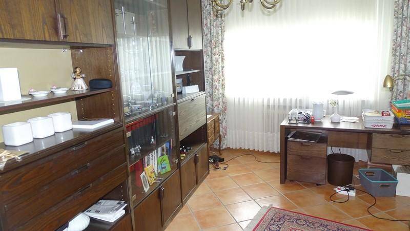 Einfamilienhaus Illingen Hüttigweiler - 8 Zimmer, 189 m&sup2;, 254.000&euro; | Angebot:25741611