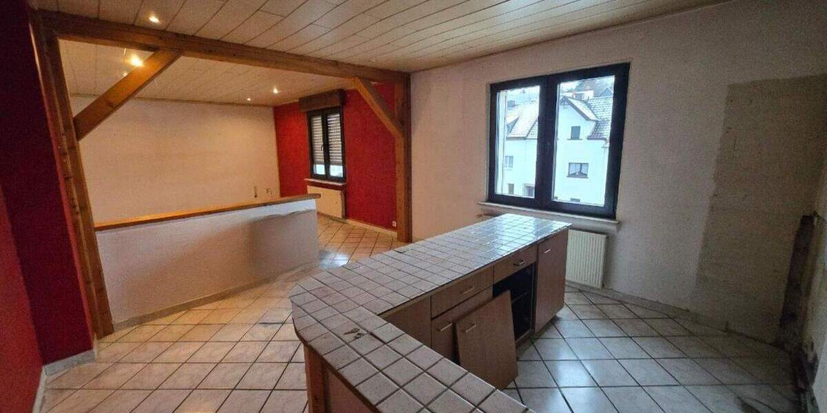 Mehrfamilienhaus, Wohnhaus Quierschied - 1 Zimmer, 149 m&sup2;, 189.000&euro; | Angebot:25732795