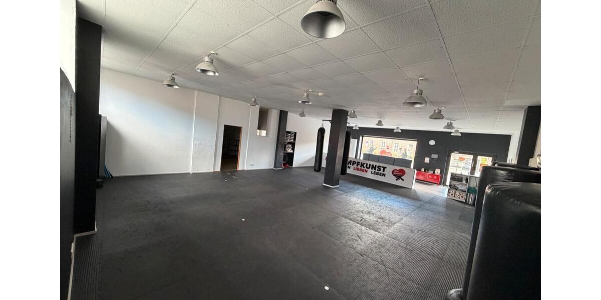 Gewerbeobjekt Sulzbach (Saar) - 2.300&euro; | Angebot:25992057