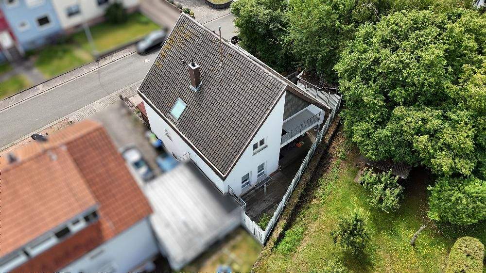 Mehrfamilienhaus, Wohnhaus Blieskastel Niederwürzbach - 5 Zimmer, 190 m&sup2;, 299.000&euro; | Angebot:25705994
