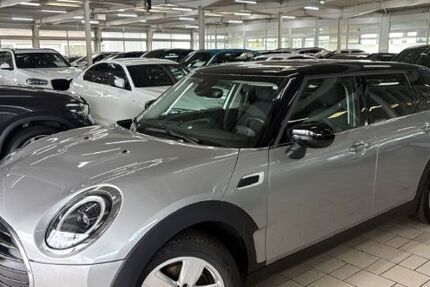 Mini Cooper Clubman 49.990 km 23.799 &euro; Pirmasens 66954