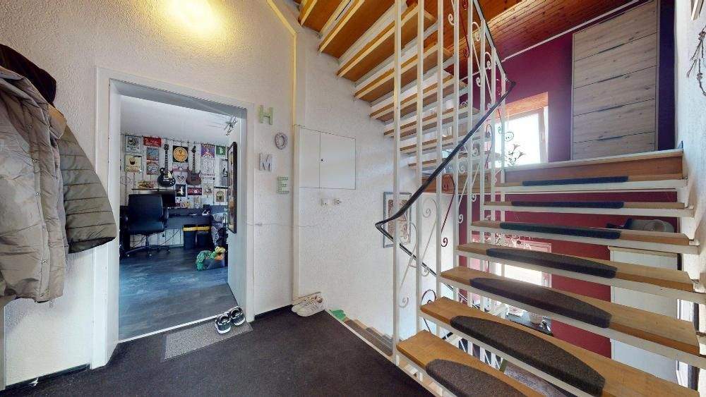 Mehrfamilienhaus, Wohnhaus Lemberg - 9 Zimmer, 320 m&sup2;, 269.000&euro; | Angebot:25837705