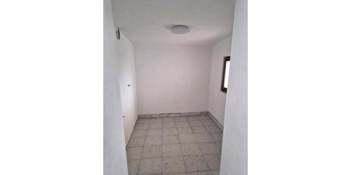 Etagenwohnung Riegelsberg - 3 Zimmer, 85 m&sup2;, 750&euro; | Angebot:25893754