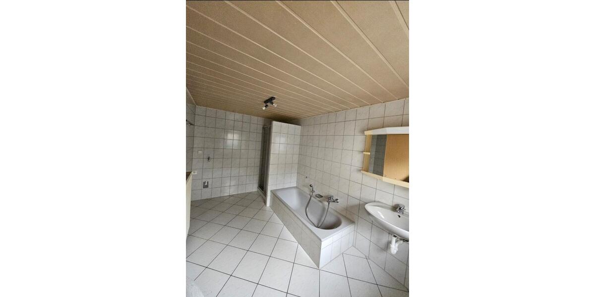 Einfamilienhaus Weilerbach - 5 Zimmer, 126 m&sup2;, 1.299&euro; | Angebot:25598796