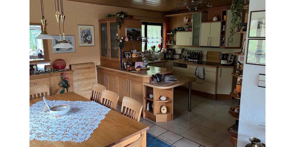 Einfamilienhaus Thaleischweiler-Fröschen Fröschen - 7 Zimmer, 224 m&sup2;, 360.000&euro; | Angebot:25285795