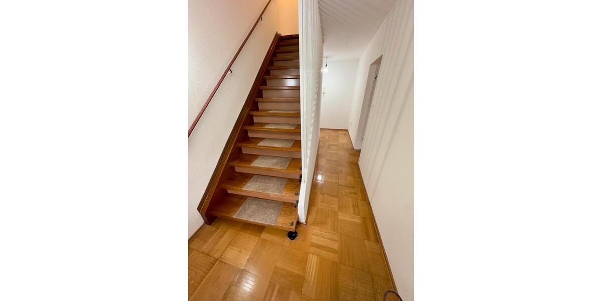 Maisonettenwohnung Saarbrücken Dudweiler - 4 Zimmer, 85 m&sup2;, 1.050&euro; | Angebot:26638715