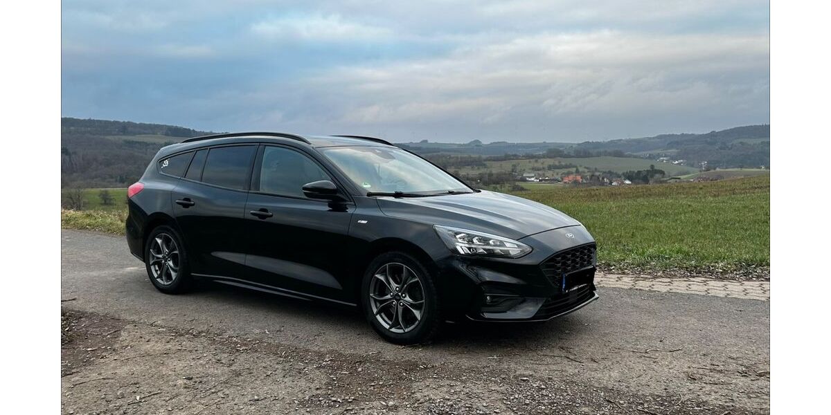 Ford Focus 115.000 km 14.499 &euro; Krottelbach 66909