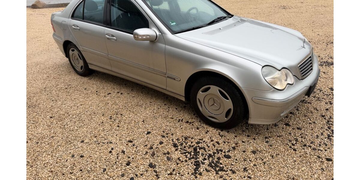 Mercedes-Benz C 200 110.000 km 5.500 &euro; Merchweiler 66589