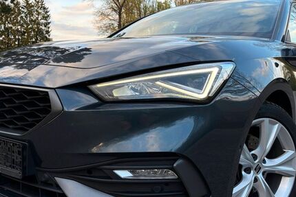 Seat Leon 139.876 km 16.900 &euro; Bildstock 66299