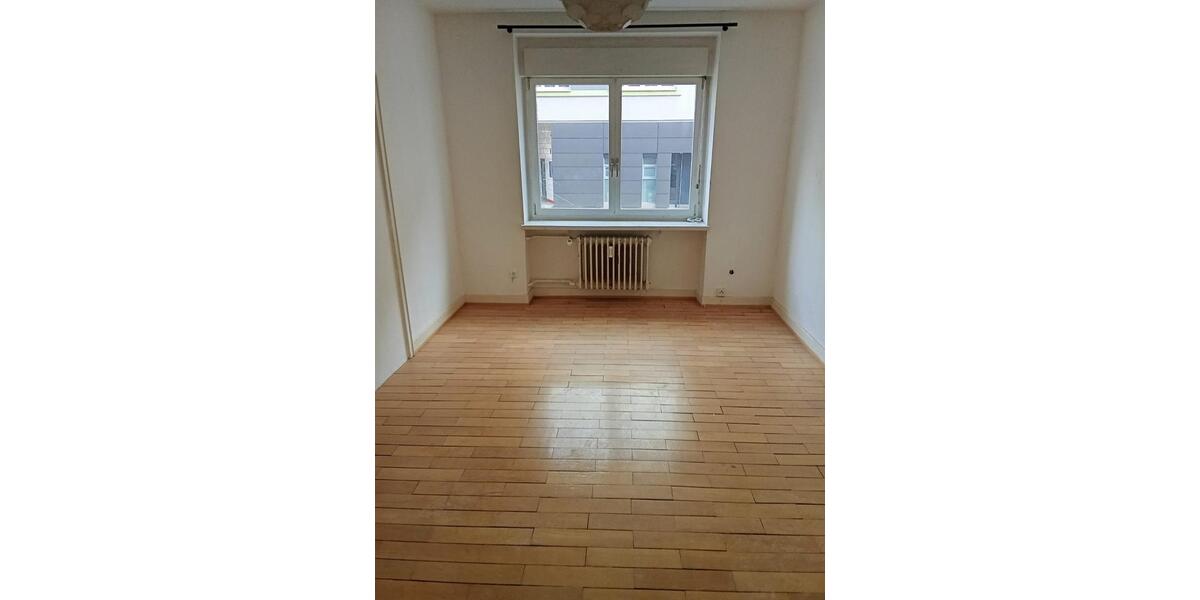 Etagenwohnung Saarbrücken St. Arnual - 3 Zimmer, 75 m&sup2;, 620&euro; | Angebot:25572201