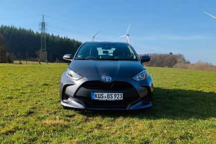 Toyota Yaris 15.980 km 14.699 &euro; Herchweiler 66871