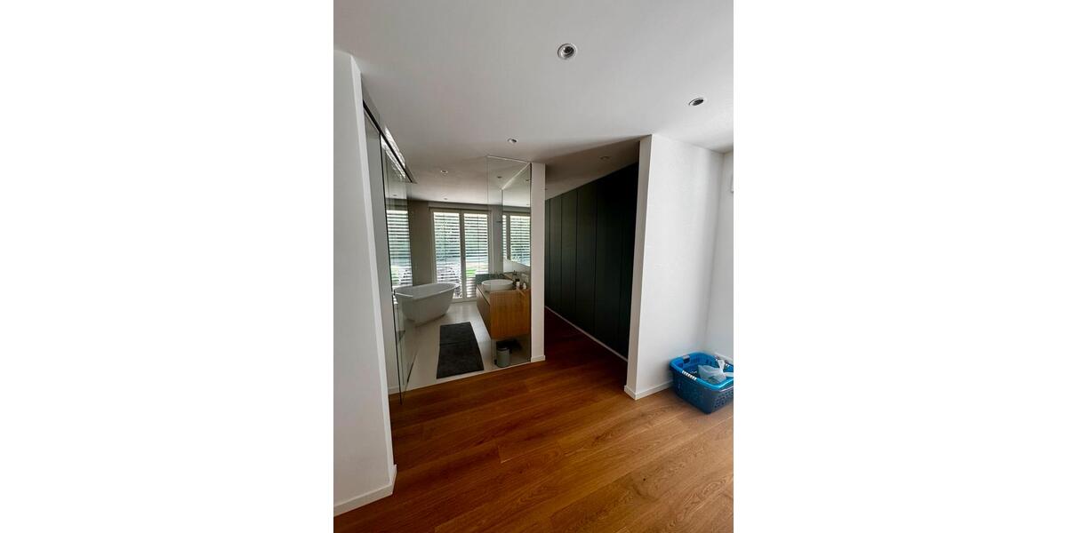 Einfamilienhaus Bexbach - 3 Zimmer, 90 m&sup2;, 1.800&euro; | Angebot:25898962