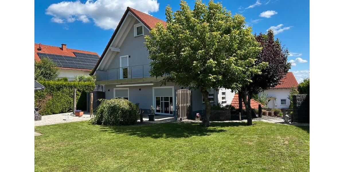 Einfamilienhaus Zweibrücken - 6 Zimmer, 225 m&sup2;, 535.000&euro; | Angebot:26857437