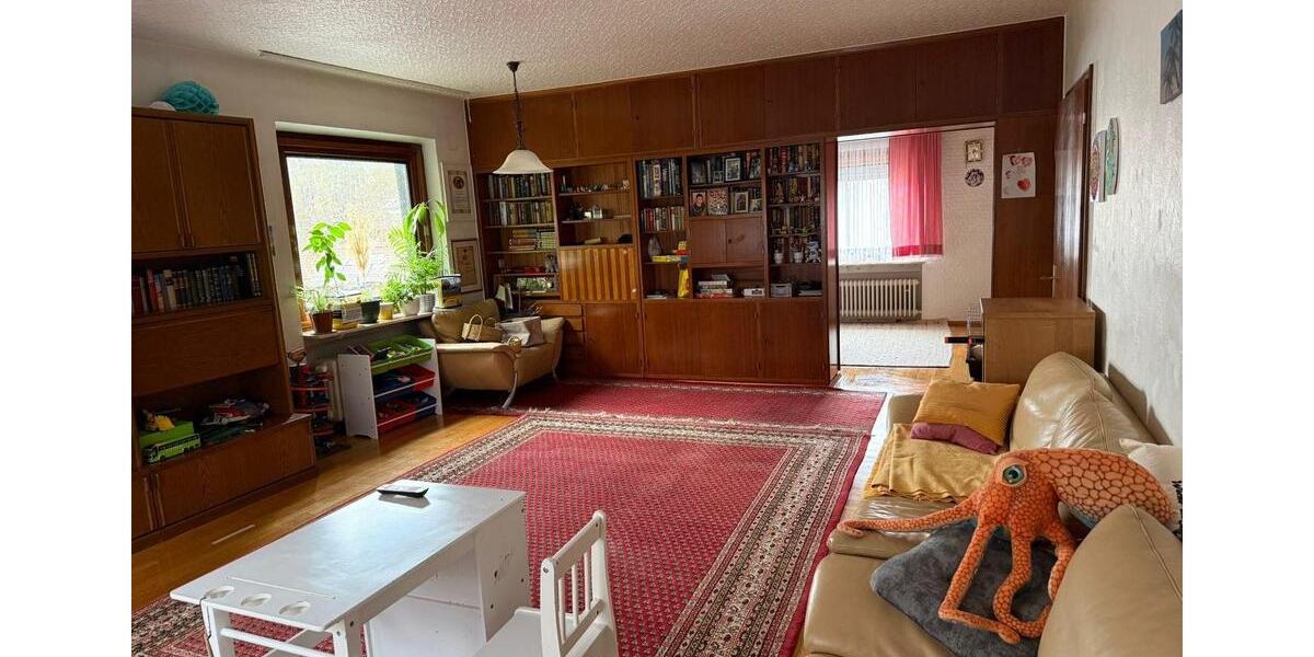Einfamilienhaus Neunkirchen - 4 Zimmer, 140 m&sup2;, 1.100&euro; | Angebot:25886368
