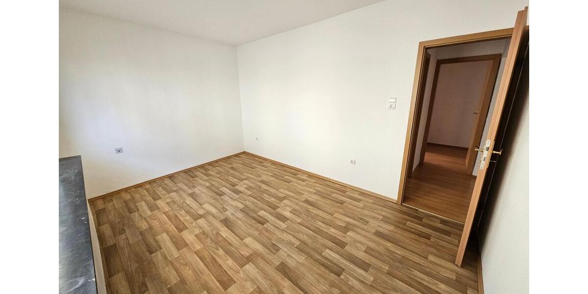 Etagenwohnung Pirmasens - 2 Zimmer, 54 m&sup2;, 440&euro; | Angebot:24382497