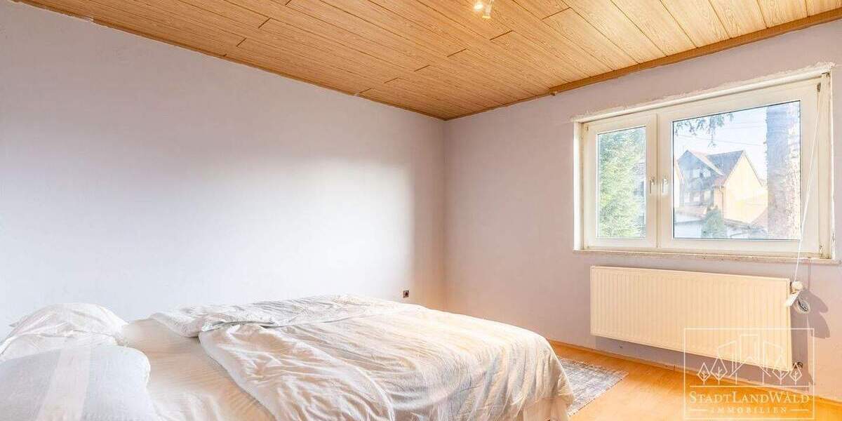 Einfamilienhaus Schweix - 9 Zimmer, 222 m&sup2;, 269.750&euro; | Angebot:25798626