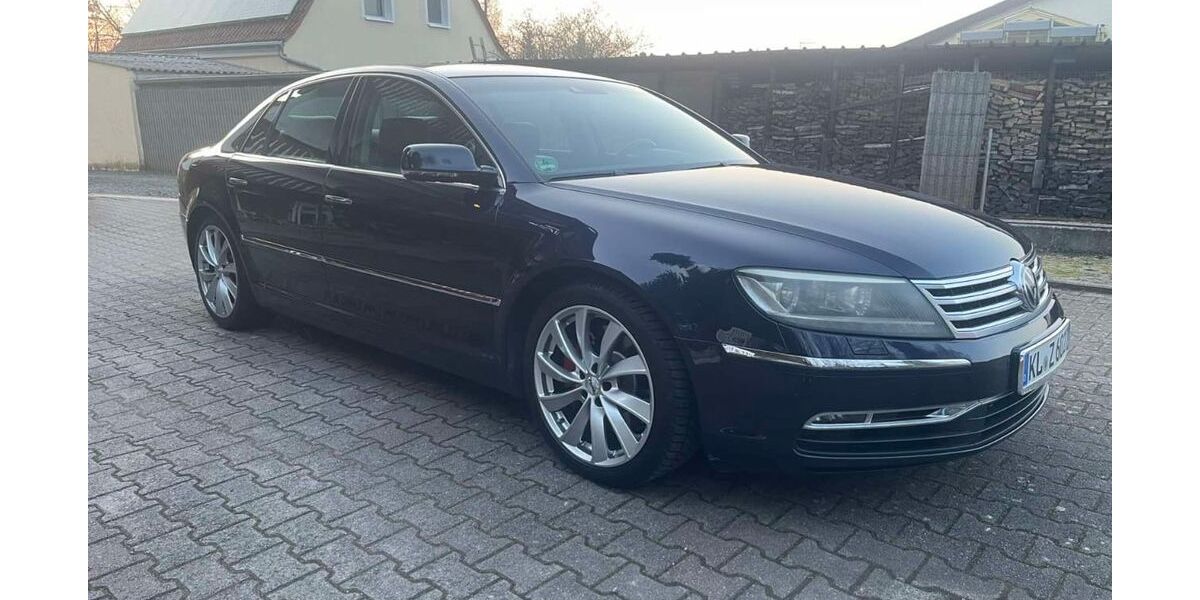 VW Phaeton 220.000 km 8.500 &euro; Hauptstuhl 66851