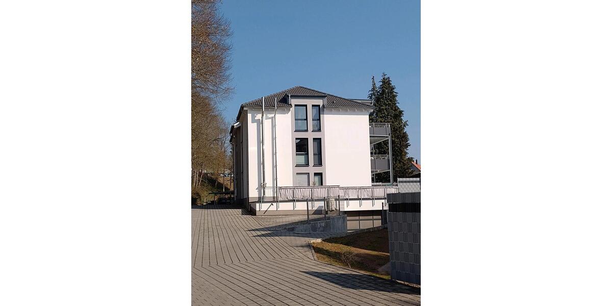 Etagenwohnung Kirkel - 3 Zimmer, 85 m&sup2;, 1.150&euro; | Angebot:25572203