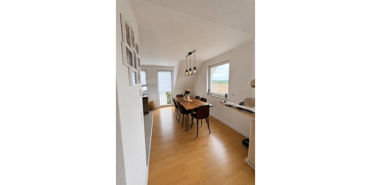 Etagenwohnung Homburg - 4 Zimmer, 93 m&sup2;, 289.000&euro; | Angebot:26766346