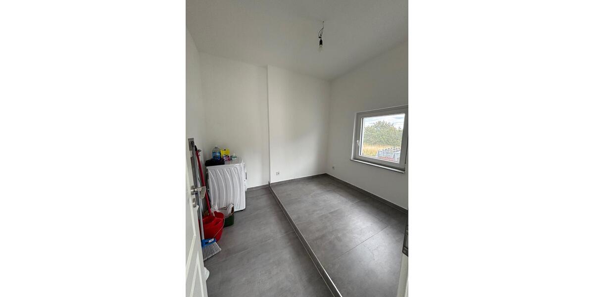 Einfamilienhaus Quierschied - 4.5 Zimmer, 119 m&sup2;, 275.000&euro; | Angebot:23382078