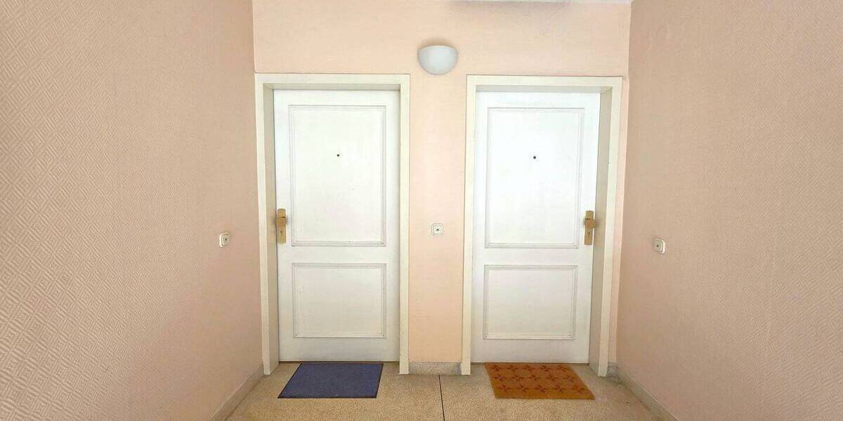 Etagenwohnung Saarbrücken St Johann - 3 Zimmer, 76 m&sup2;, 199.000&euro; | Angebot:26204731