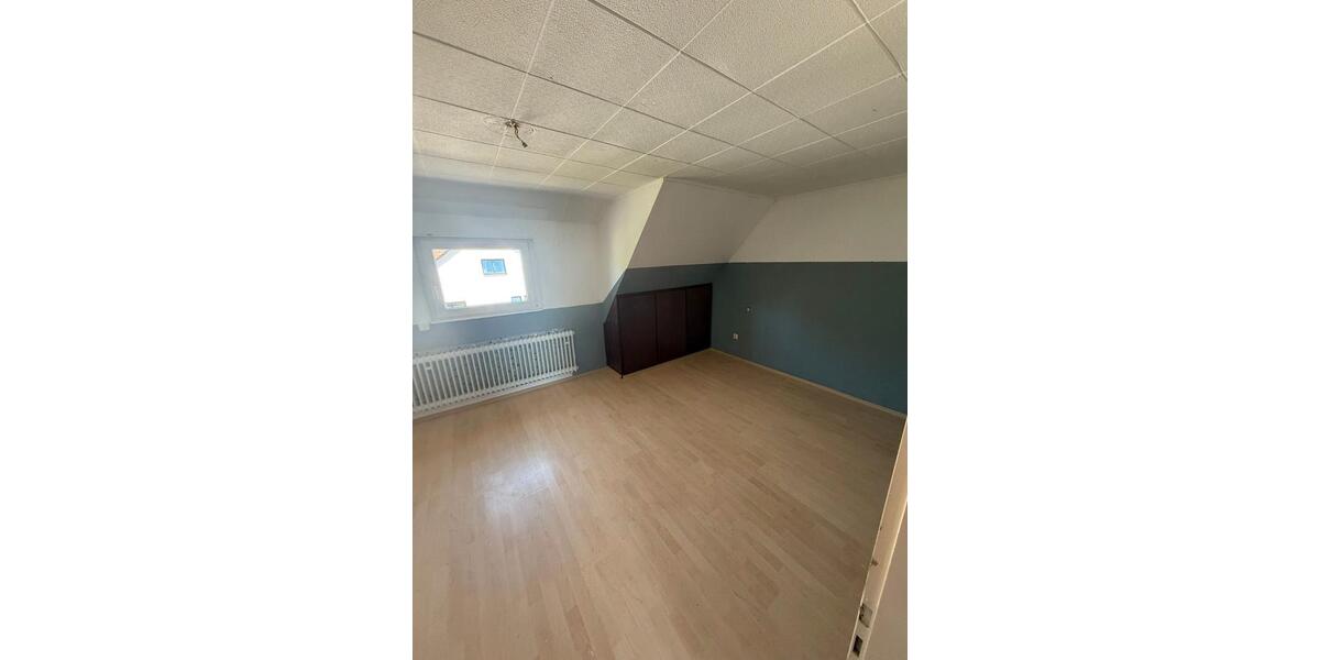 Reihenhaus Zweibrücken - 9 Zimmer, 193 m&sup2;, 325.000&euro; | Angebot:26929455