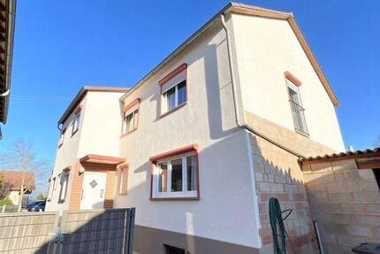 Haus Stelzenberg Forsthaus Horst - 6 Zimmer, 138 m&sup2;, 275.000&euro; | Angebot:25689456