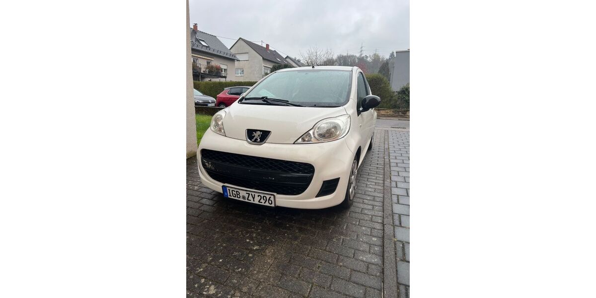 Peugeot 107 129.500 km 2.550 &euro; Saarbrücken 66130