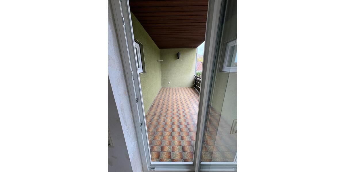 Erdgeschoßwohnung Sulzbach (Saar) - 2 Zimmer, 77 m&sup2;, 580&euro; | Angebot:26213133