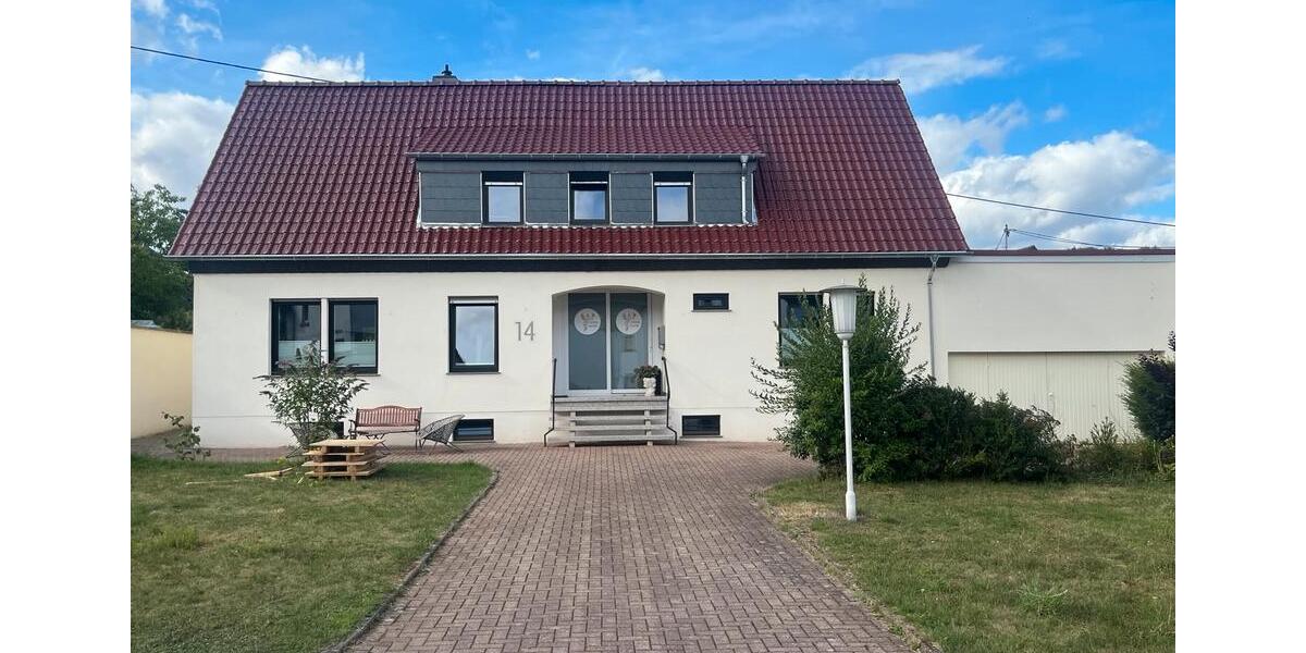 Einfamilienhaus Freisen - 10 Zimmer, 180 m&sup2;, 349.000&euro; | Angebot:25988432