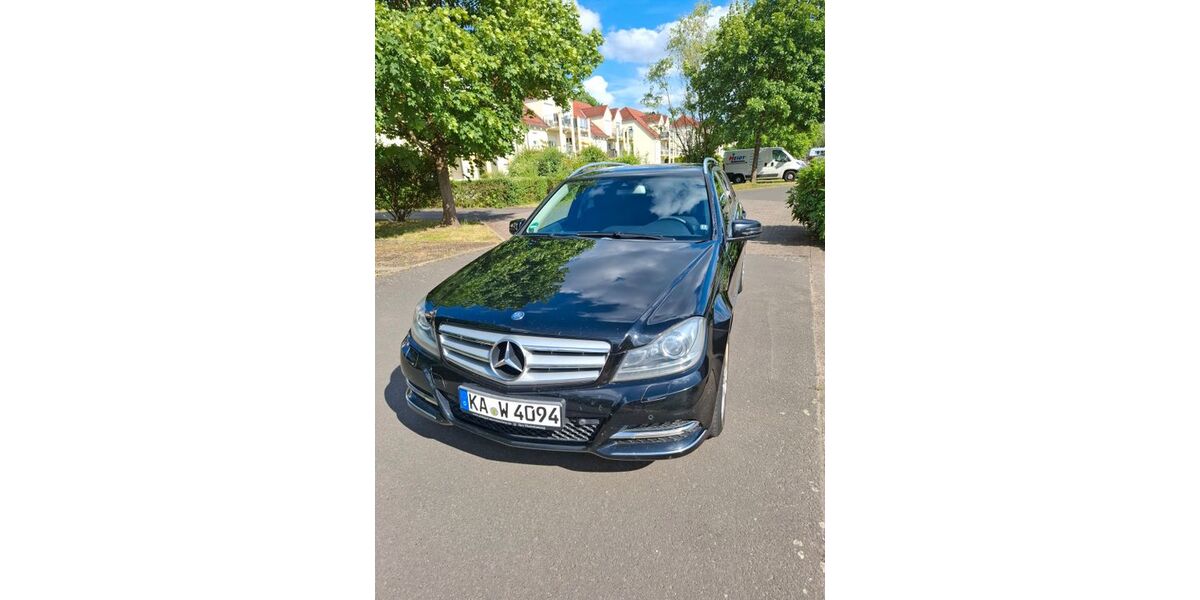 Mercedes-Benz C 250 235.695 km 7.999 &euro; Saarbrücken 66129