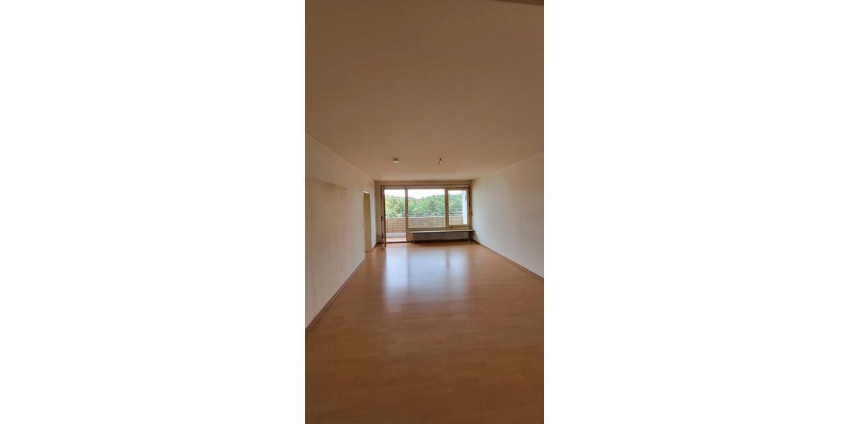 Etagenwohnung Saarbrücken Dudweiler - 3 Zimmer, 80 m&sup2;, 125.000&euro; | Angebot:27260864