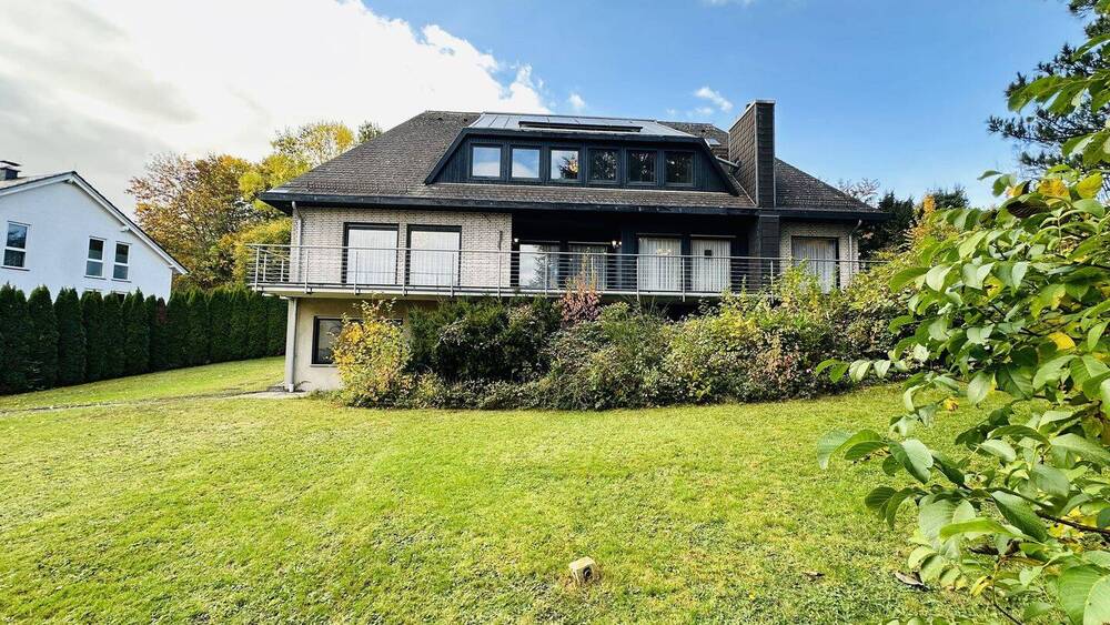 Mehrfamilienhaus, Wohnhaus Illingen - 9 Zimmer, 373 m&sup2;, 459.000&euro; | Angebot:25686397