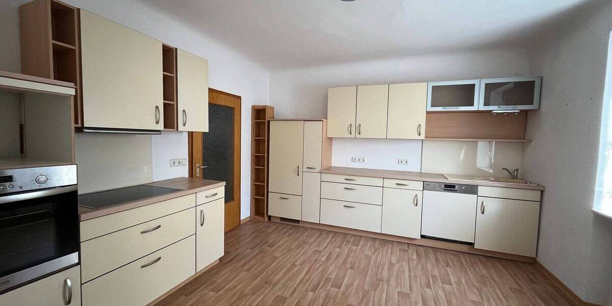 Mehrfamilienhaus, Wohnhaus Contwig - 8 Zimmer, 211 m&sup2;, 259.000&euro; | Angebot:26156071