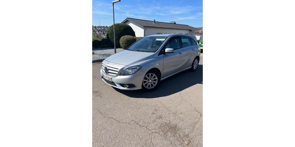 Mercedes-Benz B 180 67.000 km 12.500 &euro; Ottweiler 66564