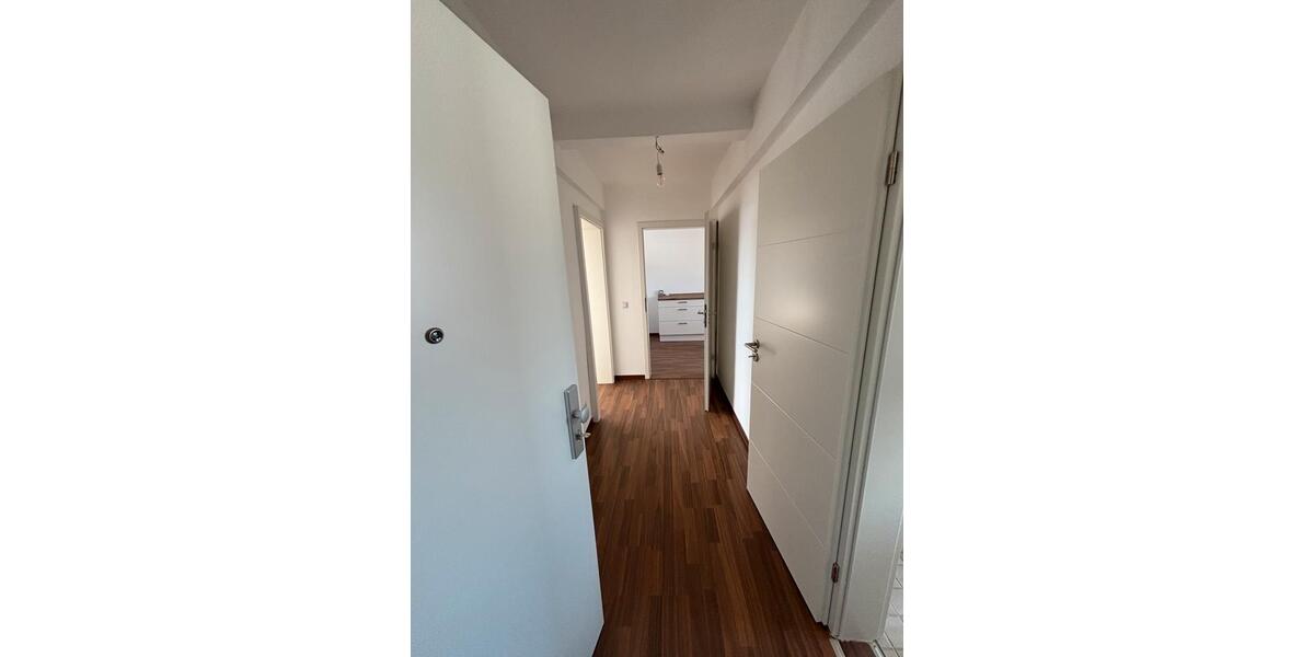 Dachgeschoßwohnung Pirmasens - 2 Zimmer, 50 m&sup2;, 500&euro; | Angebot:26041419