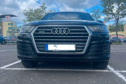 Audi Q7 235.000 km 20.900 &euro; Saarbrücken 66119