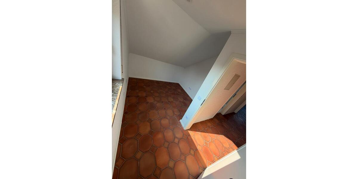 Einfamilienhaus Kusel - 10 Zimmer, 182 m&sup2;, 320.000&euro; | Angebot:26183932