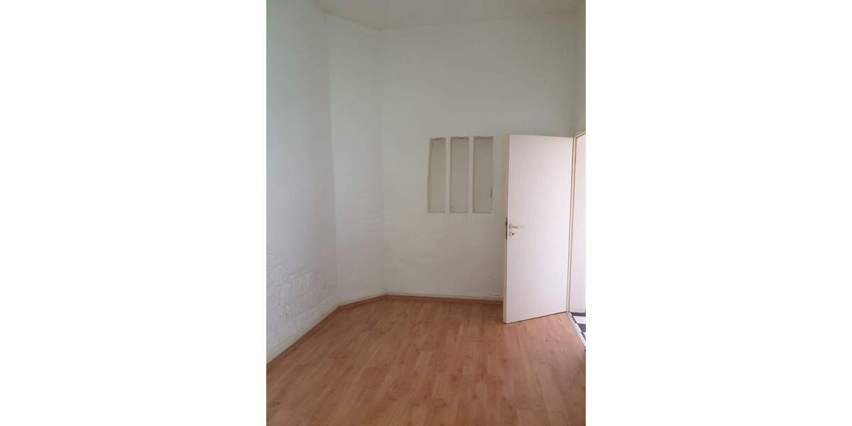 Etagenwohnung Pirmasens Innenstadt - 3 Zimmer, 48 m&sup2;, 39.000&euro; | Angebot:25664161