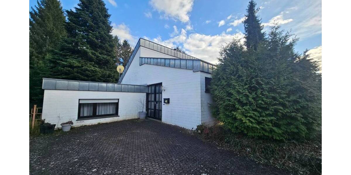 Einfamilienhaus Homburg / Kirrberg Kirrberg - 7 Zimmer, 194 m&sup2;, 238.000&euro; | Angebot:26207300