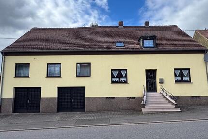 Haus Schiffweiler - 8 Zimmer, 233 m&sup2;, 249.000&euro; | Angebot:26130029