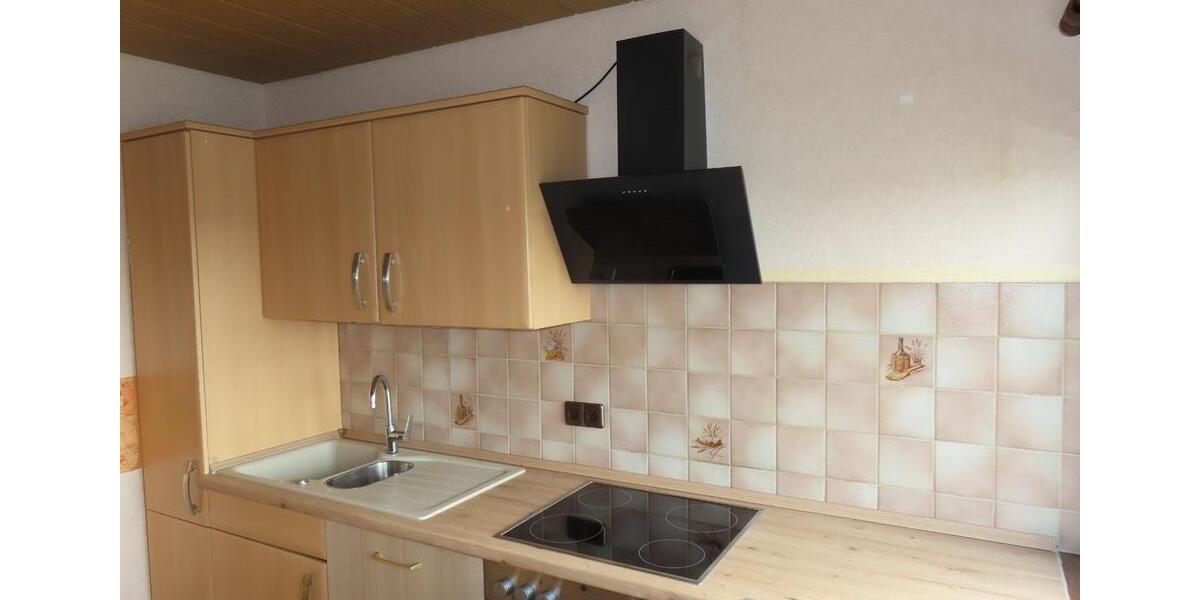 Dachgeschoßwohnung Blieskastel - 2 Zimmer, 99 m&sup2;, 900&euro; | Angebot:25598973