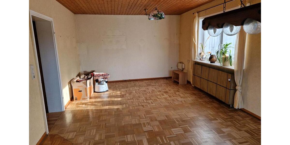 Einfamilienhaus Saarbrücken Malstatt - 6 Zimmer, 130 m&sup2;, 199.000&euro; | Angebot:24559740